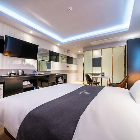 Gimpo Pentastar Hotel Экстерьер фото