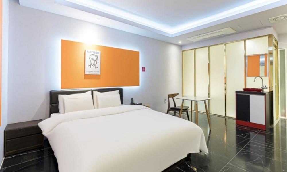 Gimpo Pentastar Hotel Экстерьер фото